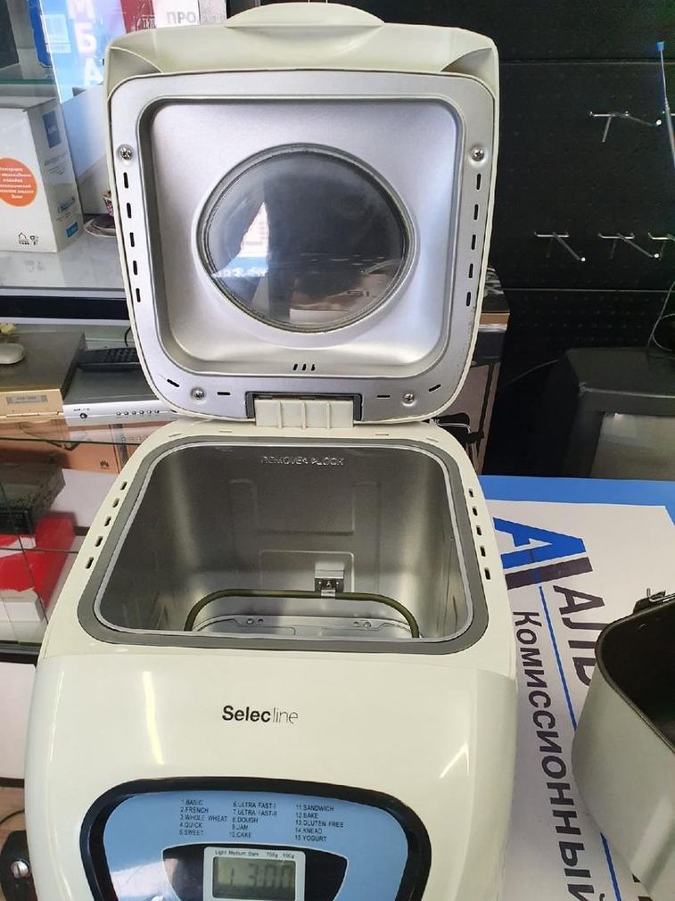 Selecline BM1250C с открытой крышкой и установленным ведёрком