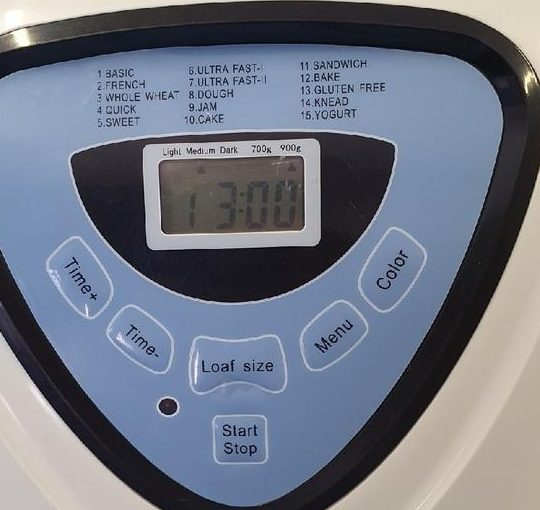 Панель управления Selecline BM1250C: список 15 программ, дисплей и кнопки Time+, Time−, Loaf size, Menu, Color, Start/Stop
